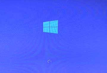 パソコンがブルースクリーン（青い画面）になった場合の対処方法を紹介
