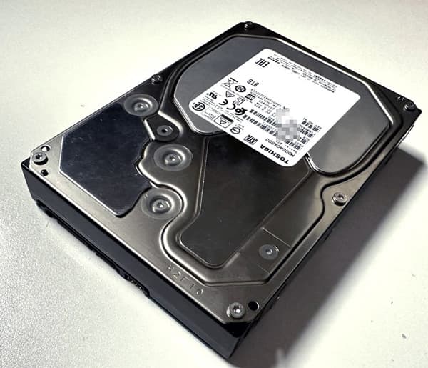 東芝のHDD（3.5インチ MD06ACA800）にディスクチェックを実施して認識 